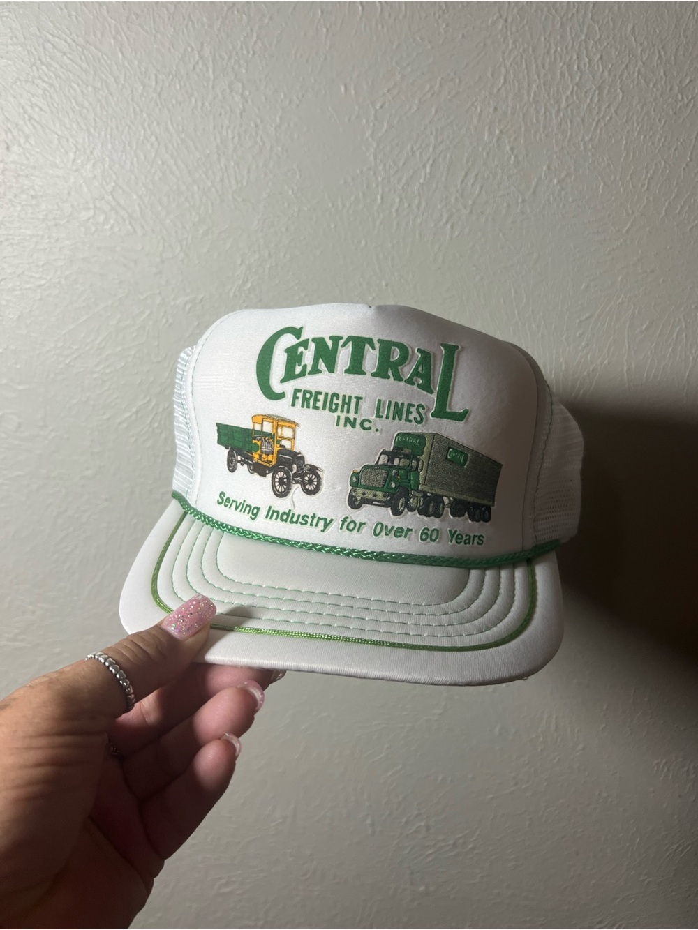 Central Freight Lines Vintage Snapback Truck Logo Trucker Hat - White & Green